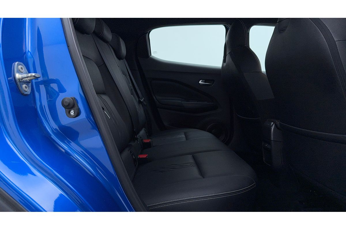 2023 Nissan JUKE ST-L F16