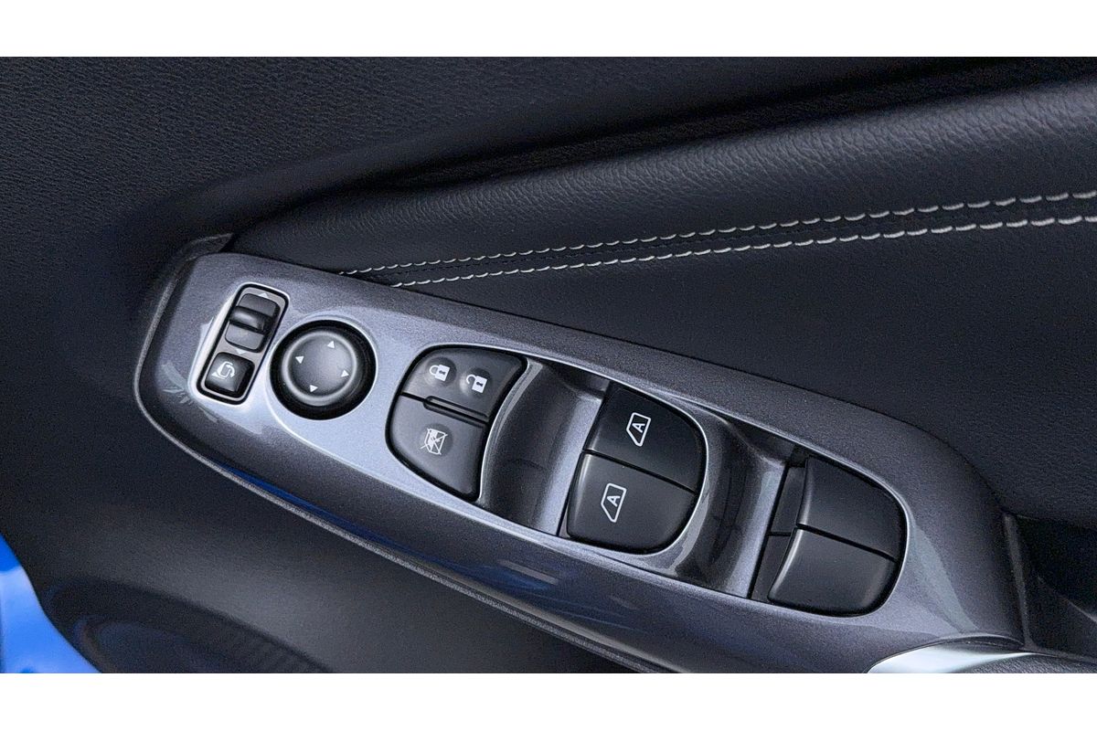 2023 Nissan JUKE ST-L F16