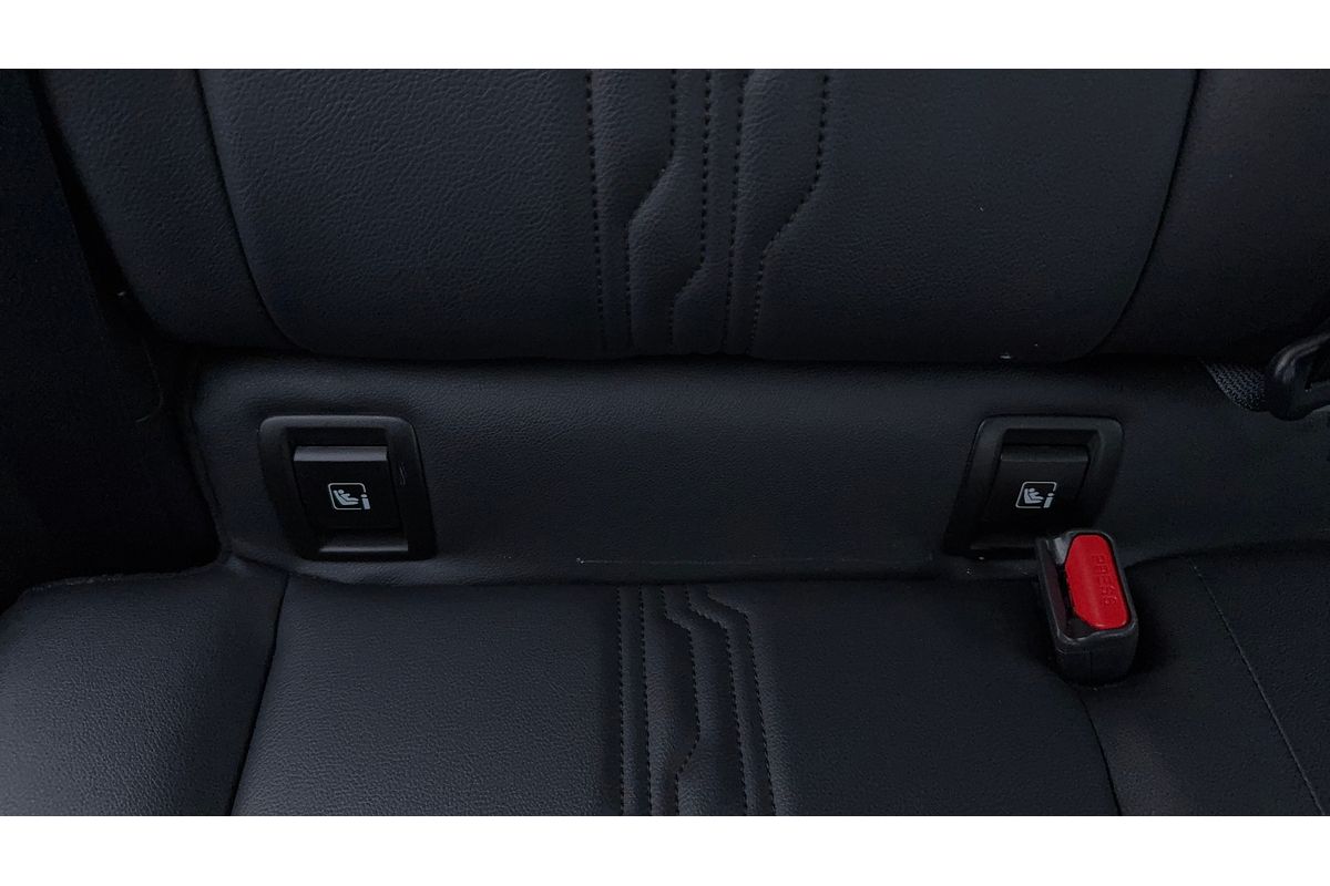 2023 Nissan JUKE ST-L F16