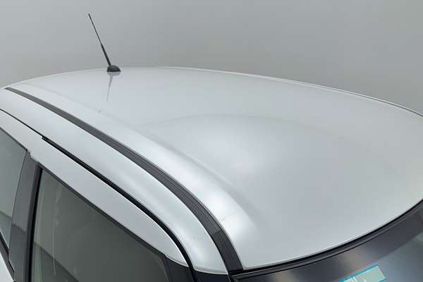 2024 Suzuki Swift Hybrid UZ