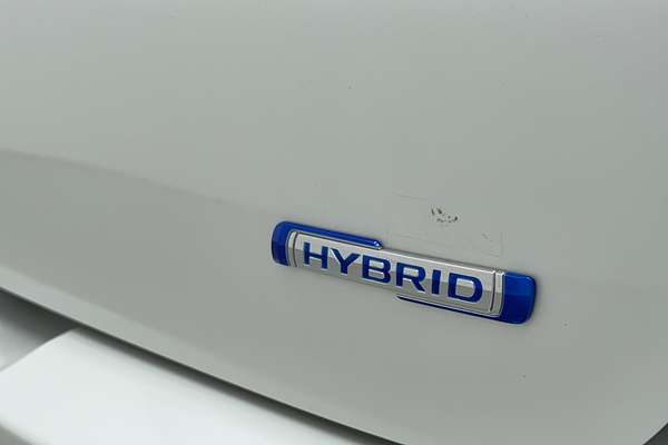 2024 Suzuki Swift Hybrid UZ