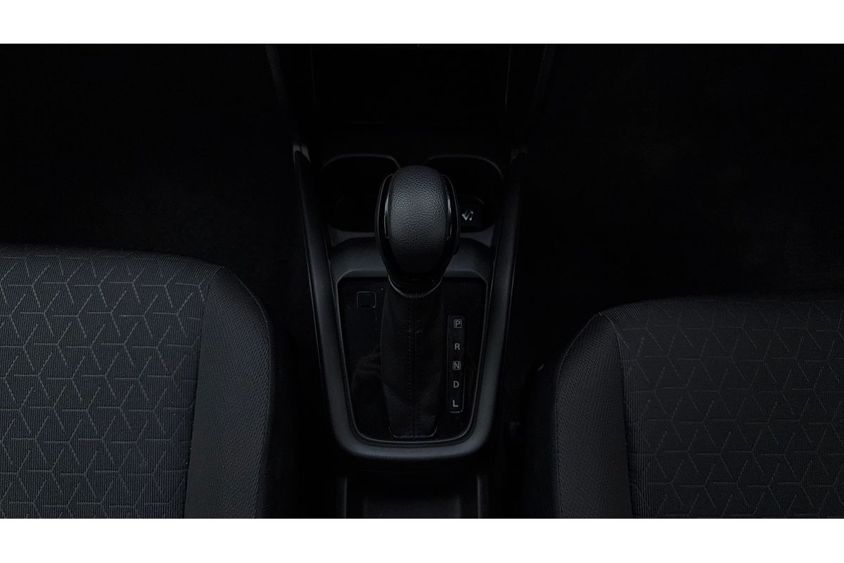 2024 Suzuki Swift Hybrid UZ