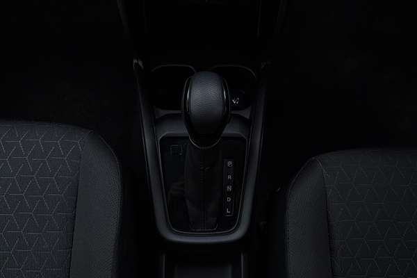 2024 Suzuki Swift Hybrid UZ