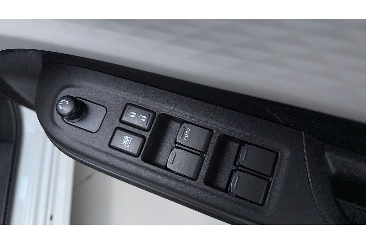 2024 Suzuki Swift Hybrid UZ