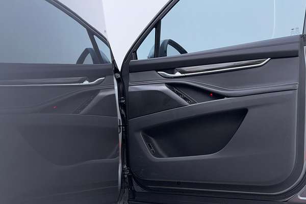 2023 LDV D90 Executive SV9A