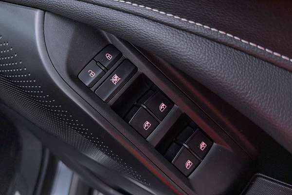 2023 LDV D90 Executive SV9A