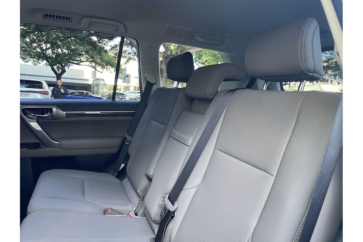 2020 Lexus GX Premium