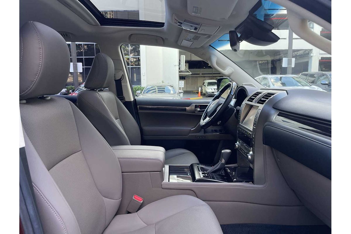 2020 Lexus GX Premium