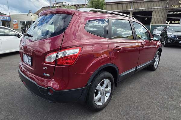 2011 Nissan Dualis +2 ST J10 Series II
