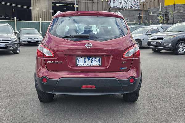 2011 Nissan Dualis +2 ST J10 Series II