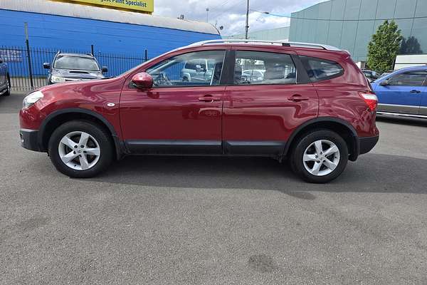 2011 Nissan Dualis +2 ST J10 Series II