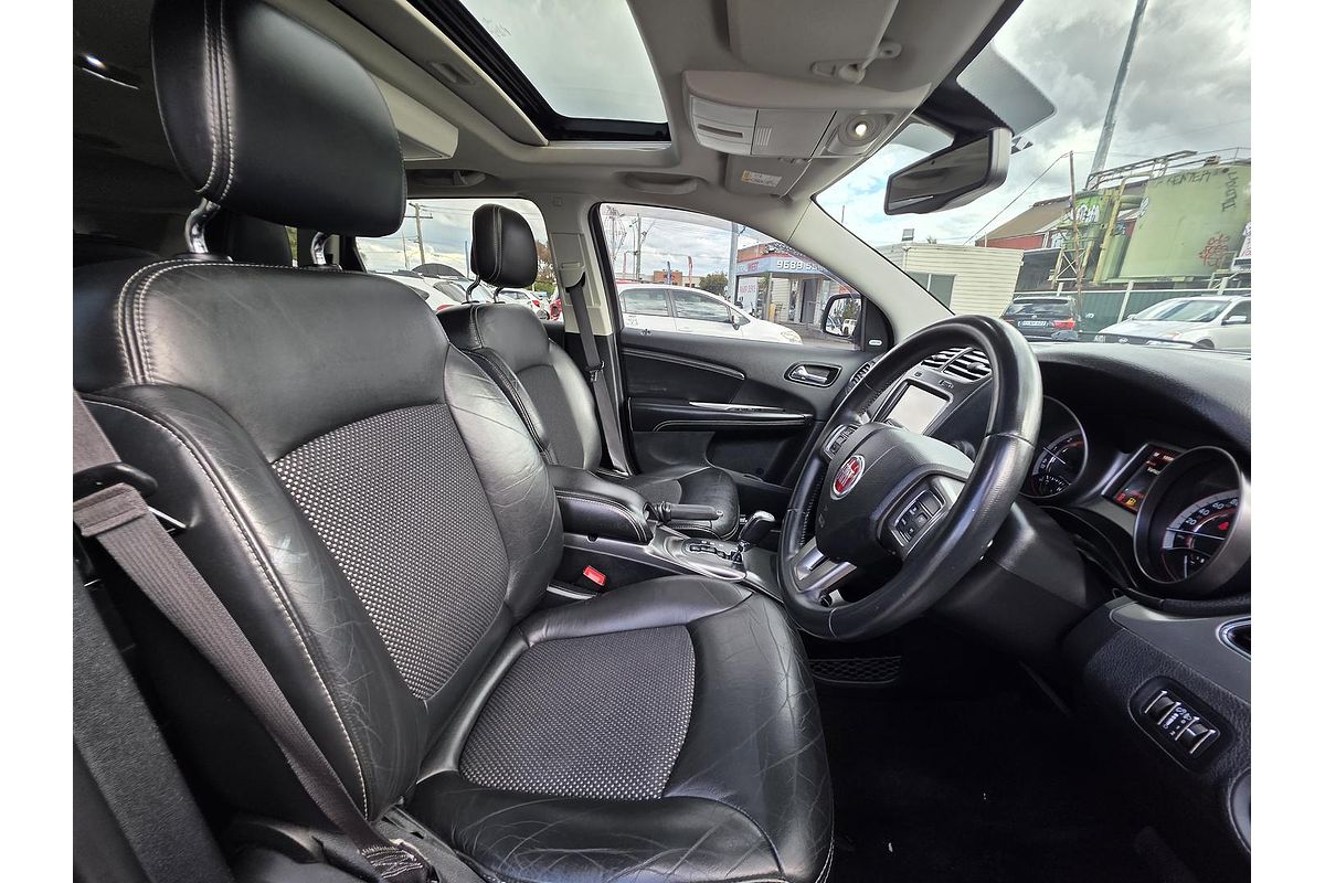 2015 Fiat Freemont Crossroad JF