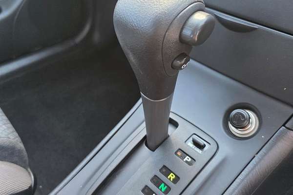 2006 Toyota Corolla Ascent ZZE122R