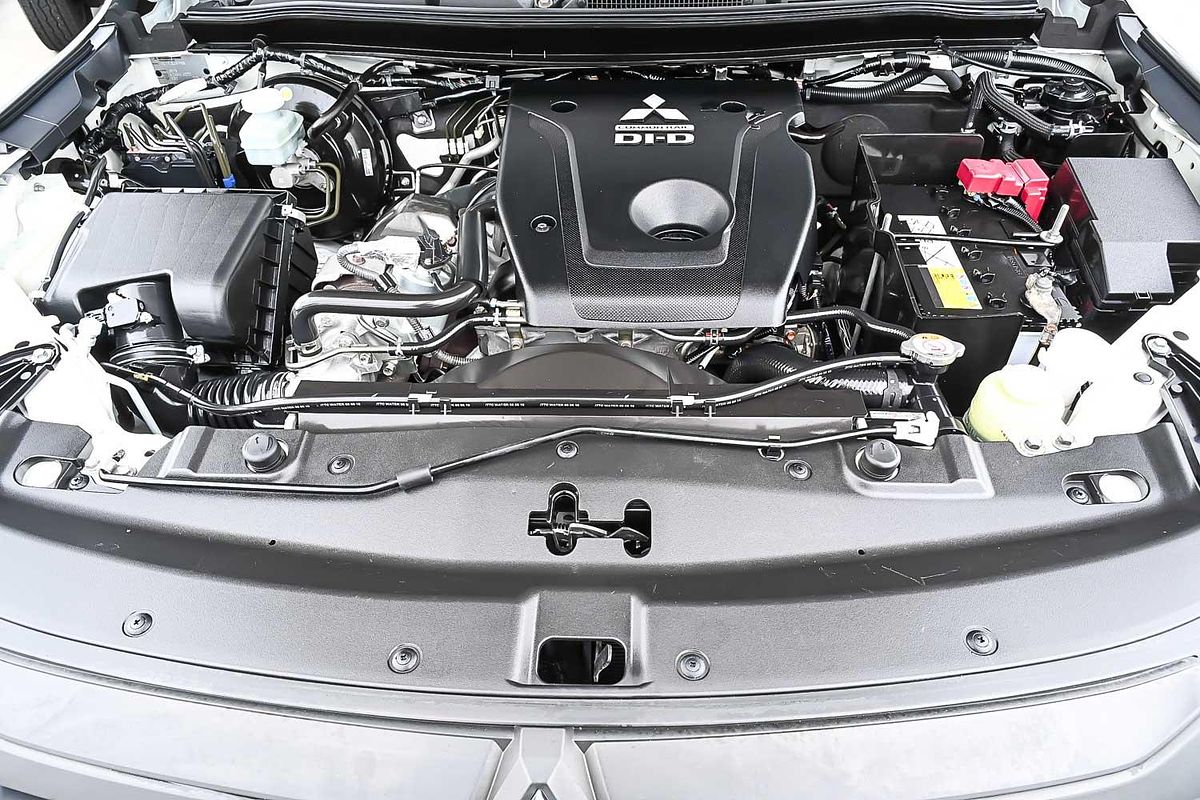 2019 Mitsubishi Triton GLX+ MR 4X4