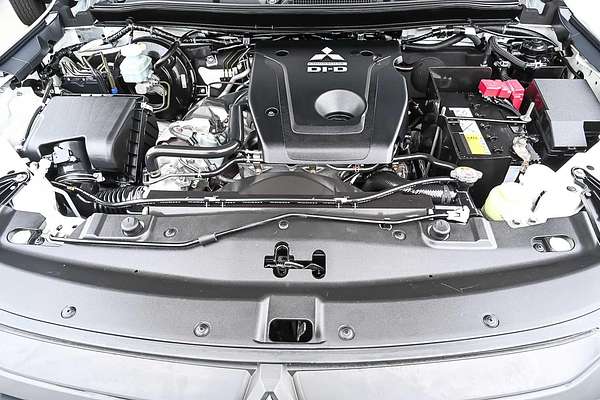 2019 Mitsubishi Triton GLX+ MR 4X4