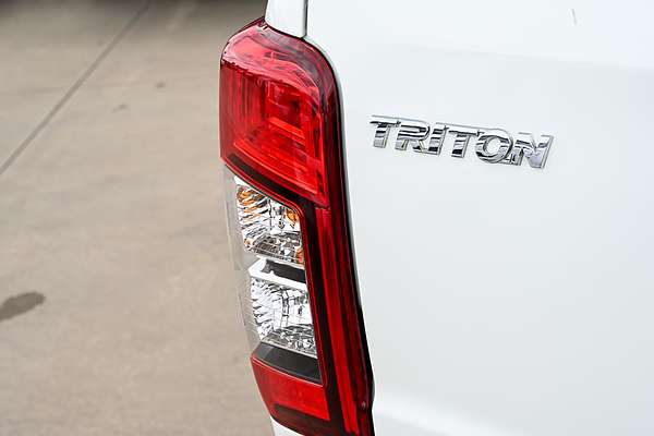 2019 Mitsubishi Triton GLX+ MR 4X4