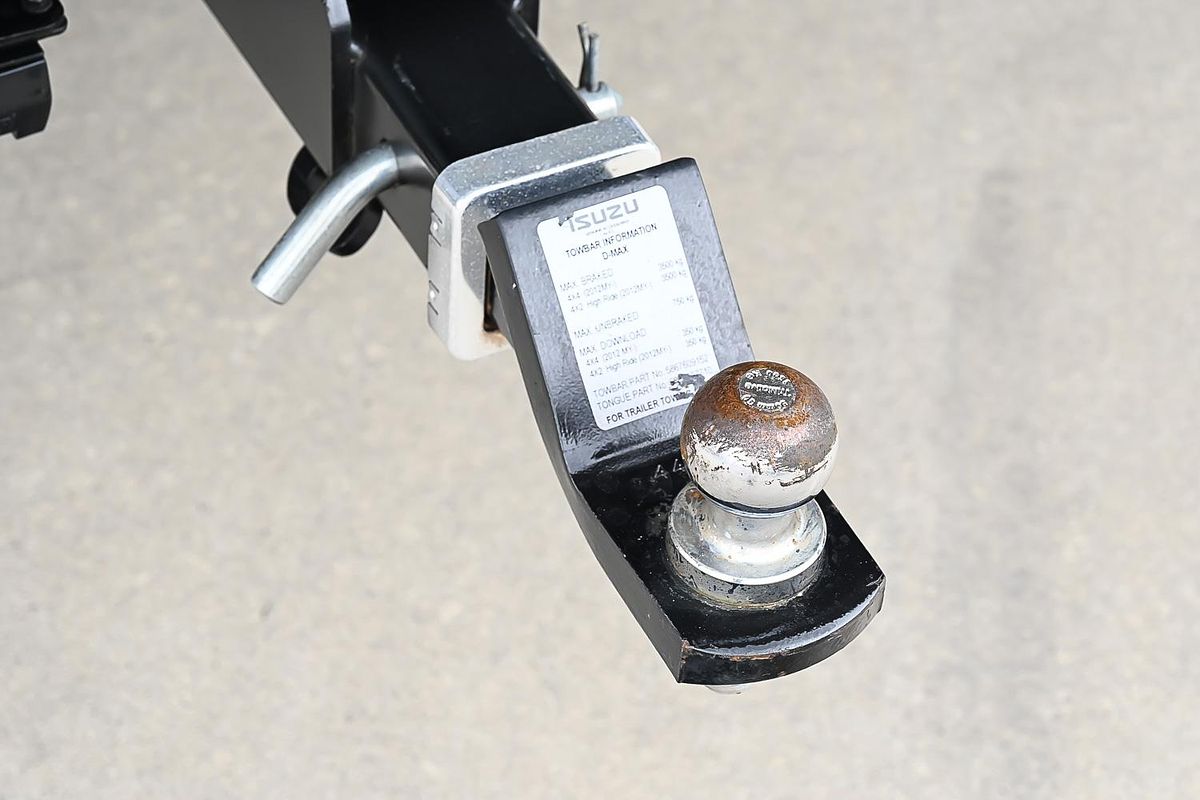 2020 Isuzu D-MAX SX High Ride Rear Wheel Drive