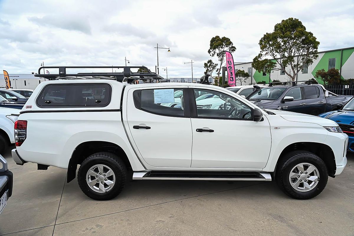 2019 Mitsubishi Triton GLX+ MR 4X4