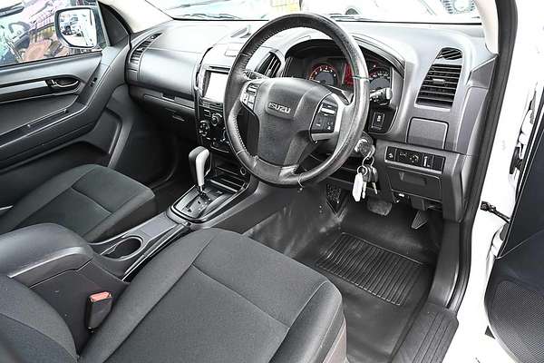 2020 Isuzu D-MAX SX High Ride Rear Wheel Drive