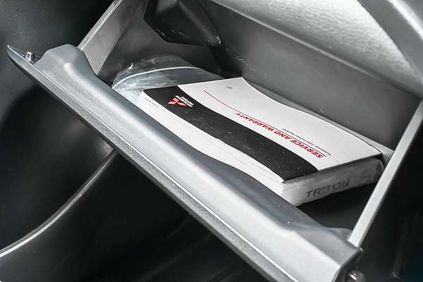 2019 Mitsubishi Triton GLX+ MR 4X4