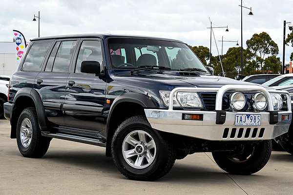 2004 Nissan Patrol ST GU III