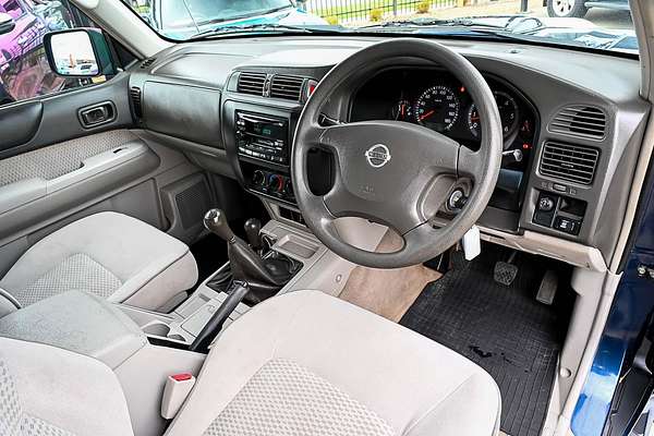 2004 Nissan Patrol ST GU III