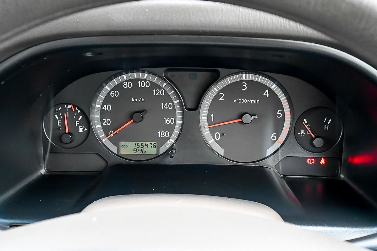 2004 Nissan Patrol ST GU III