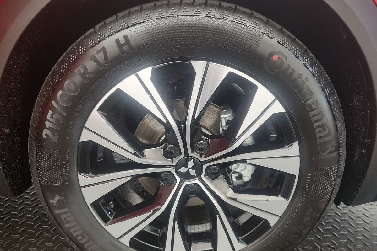 2025 Mitsubishi ASX LS XE