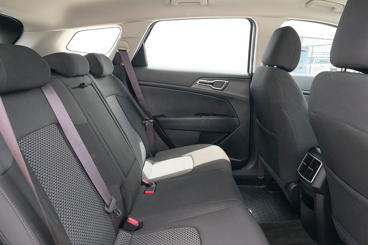 2021 Kia Sportage S NQ5