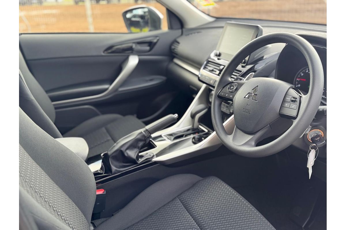 2024 Mitsubishi Eclipse Cross ES YB