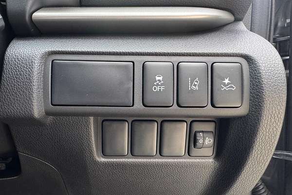 2024 Mitsubishi Eclipse Cross ES YB