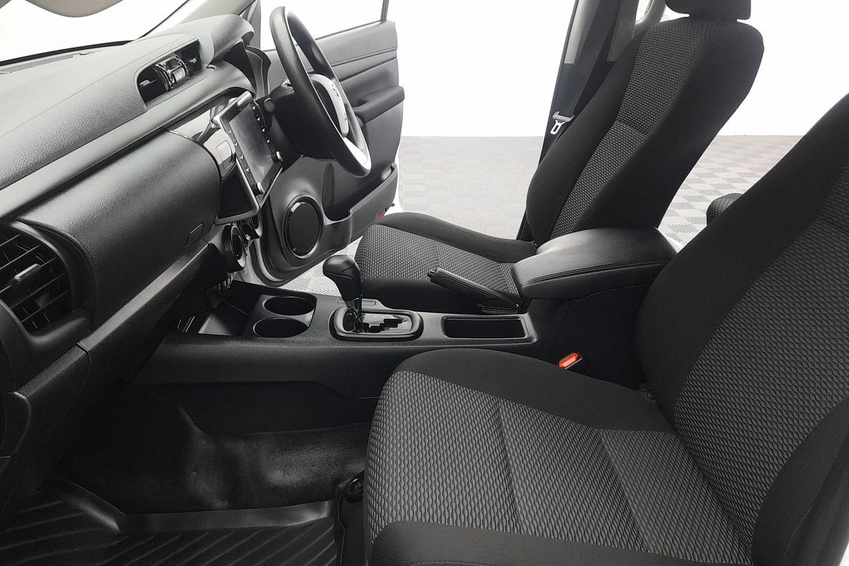 2020 Toyota Hilux Workmate TGN121R Rear Wheel Drive