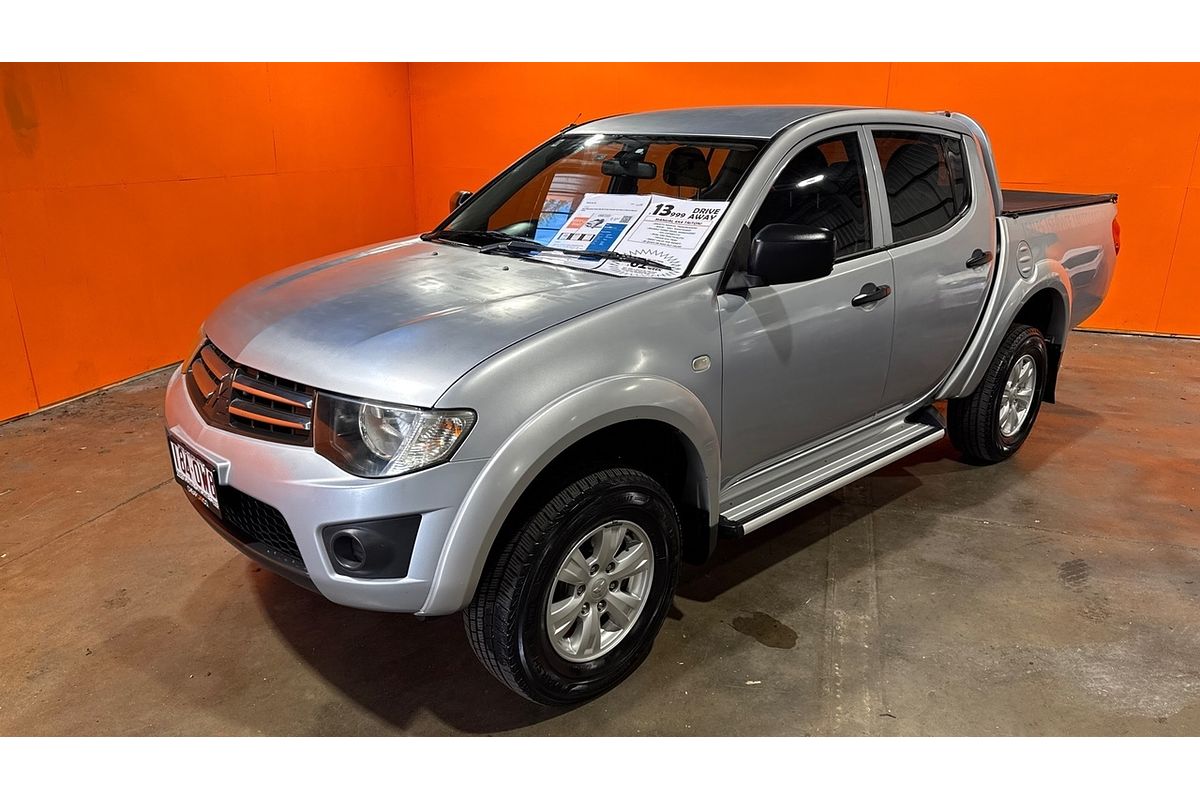 2013 Mitsubishi Triton GLX MN 4X4