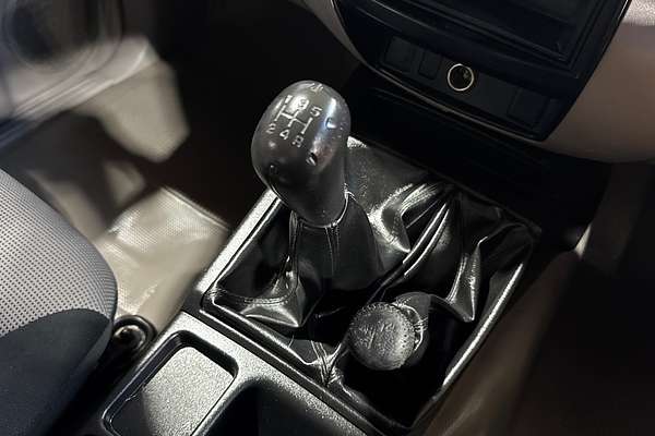 2013 Mitsubishi Triton GLX MN 4X4