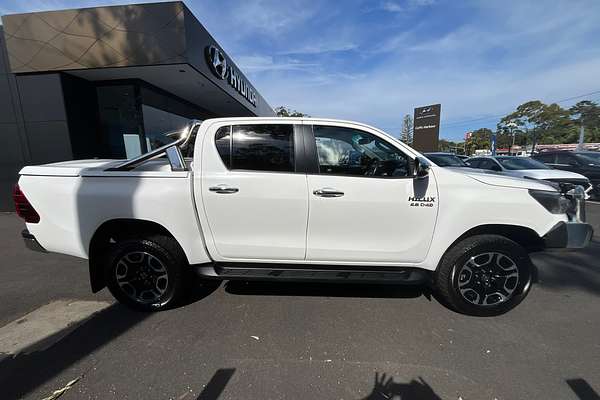 2020 Toyota Hilux SR5 GUN126R 4X4