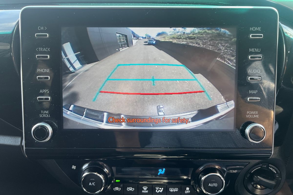 2020 Toyota Hilux SR5 GUN126R 4X4