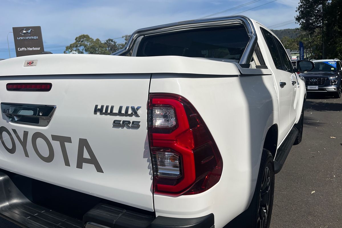 2020 Toyota Hilux SR5 GUN126R 4X4