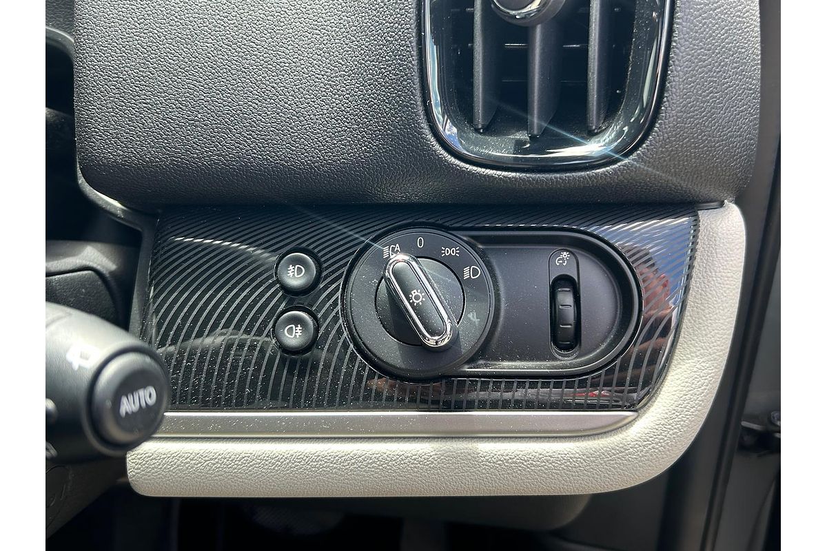 2022 MINI Countryman Cooper S Classic F60 LCI