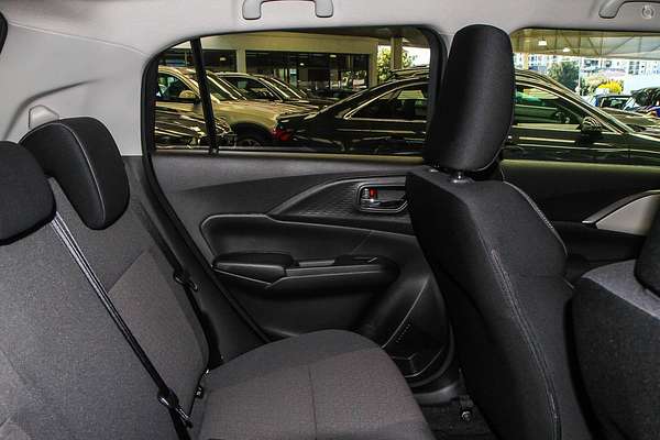 2025 Suzuki Swift Hybrid GLX UZ