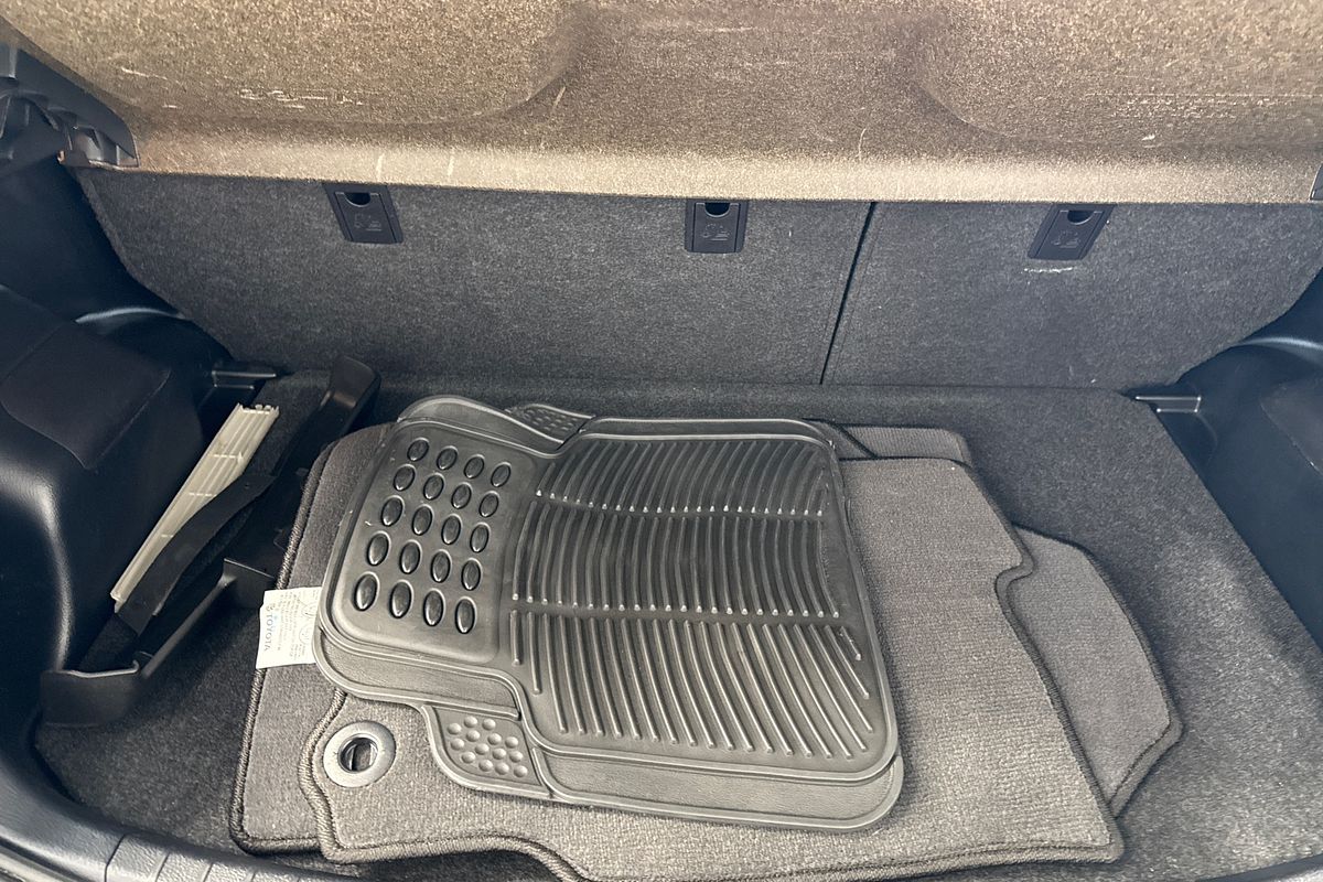 2012 Toyota Yaris YR NCP130R