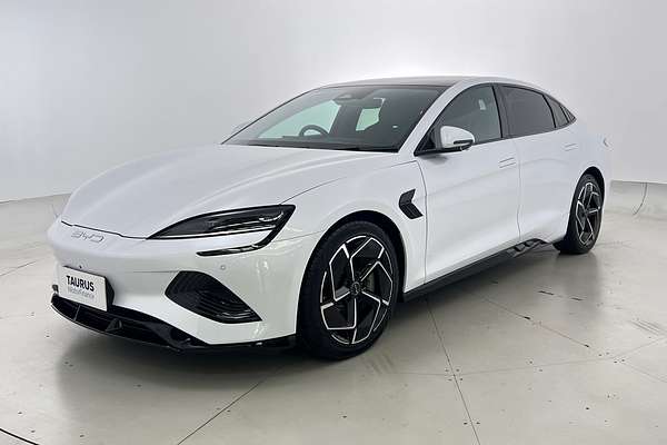 2024 BYD Seal Premium