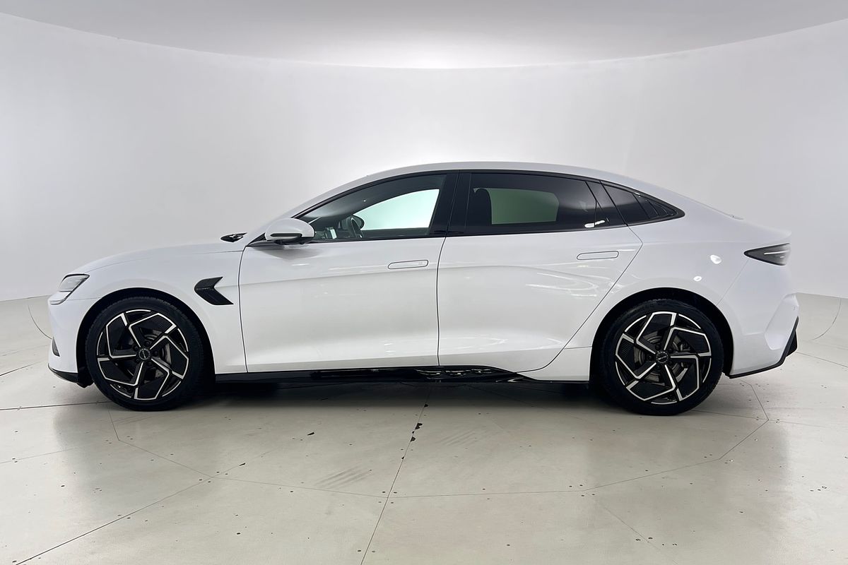 2024 BYD Seal Premium