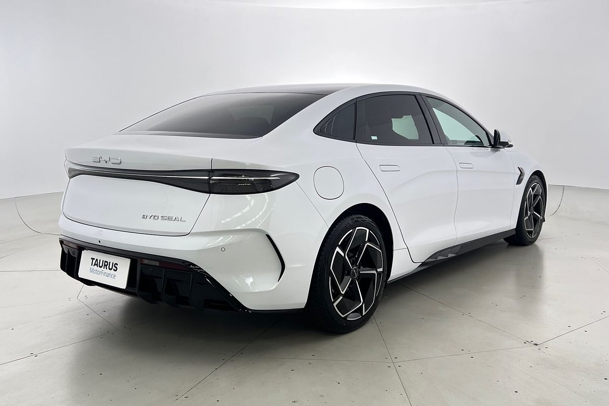 2024 BYD Seal Premium