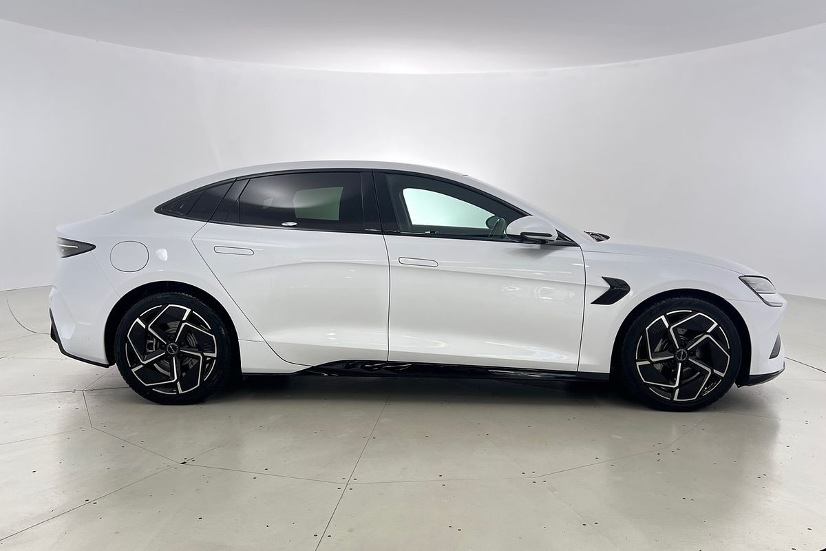 2024 BYD Seal Premium