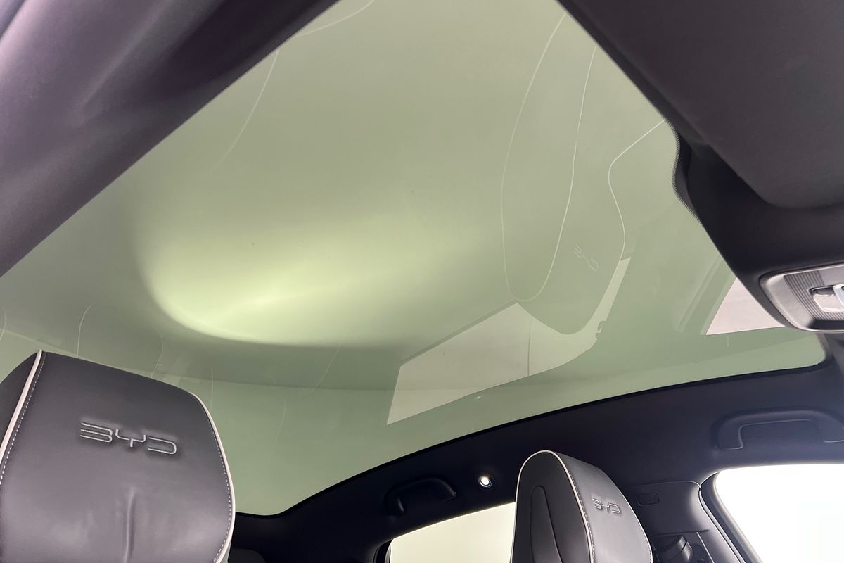 2024 BYD Seal Premium