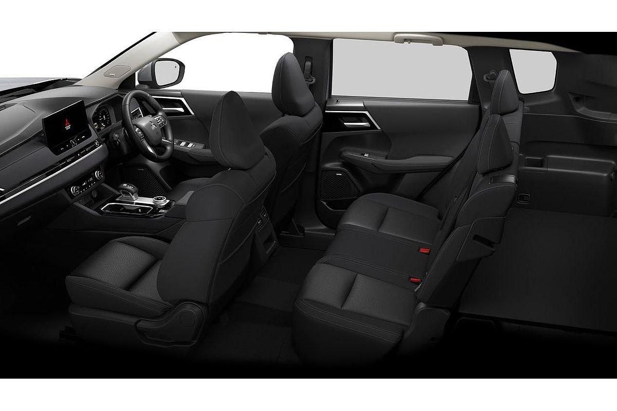 2025 Mitsubishi Outlander ES ZM