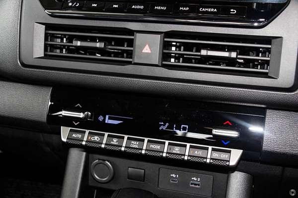 2025 Mitsubishi Triton GLX MV 4X4