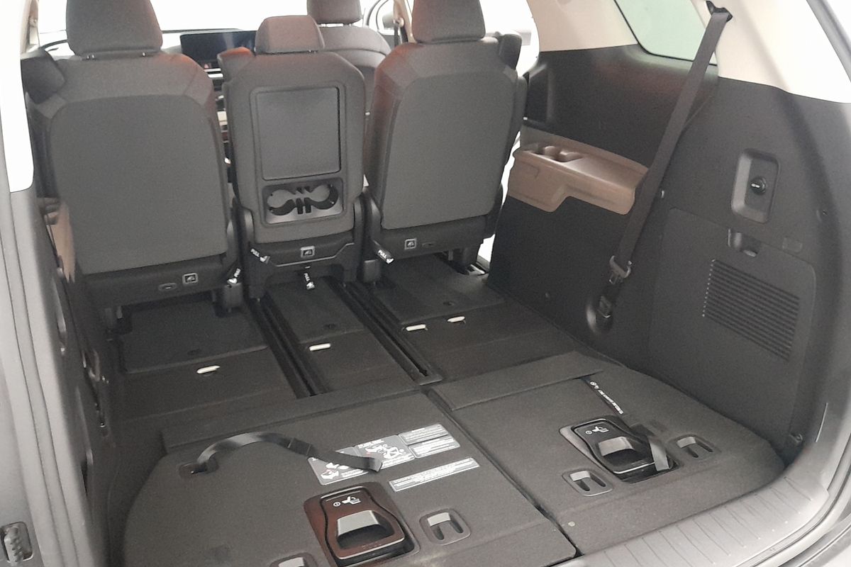 2025 Kia Carnival S KA4