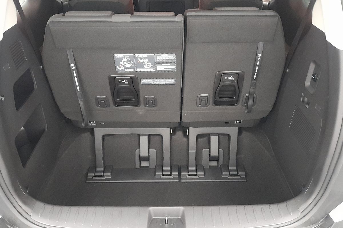 2025 Kia Carnival S KA4