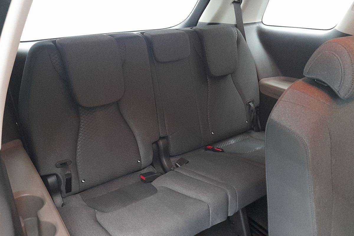 2025 Kia Carnival S KA4